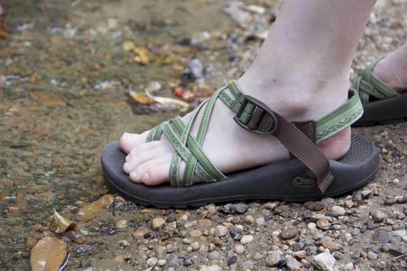 chacos vs tevas vs keen