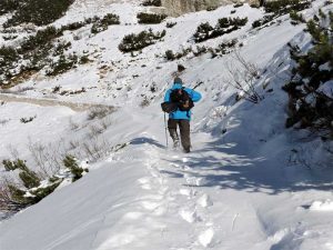 winter hiking