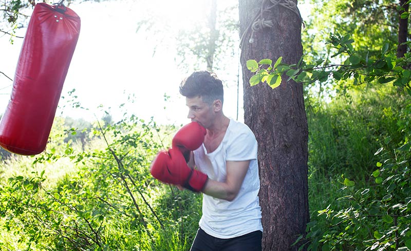 Can You Use A Tree To Take Your Punching Bag Workouts Outside?