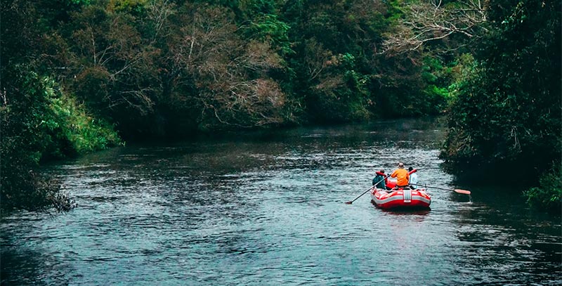 Oar vs Paddle: What's The Difference 1 people in inflatable boat