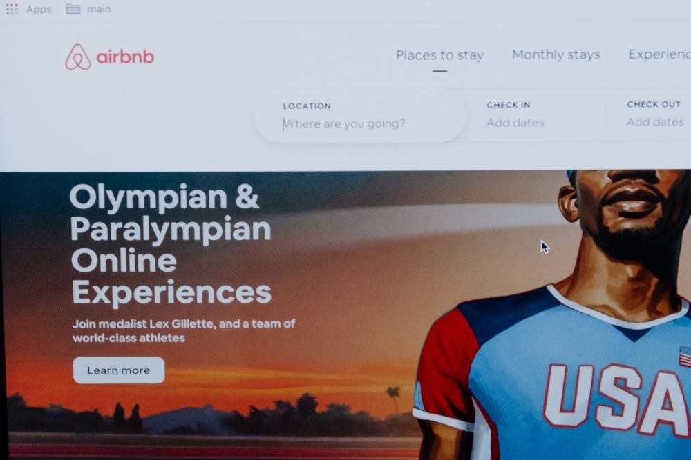 Airbnb