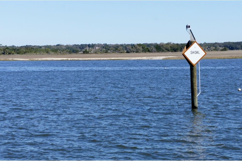 What Does This Non-Lateral Marker Indicate? 2 Information Markers