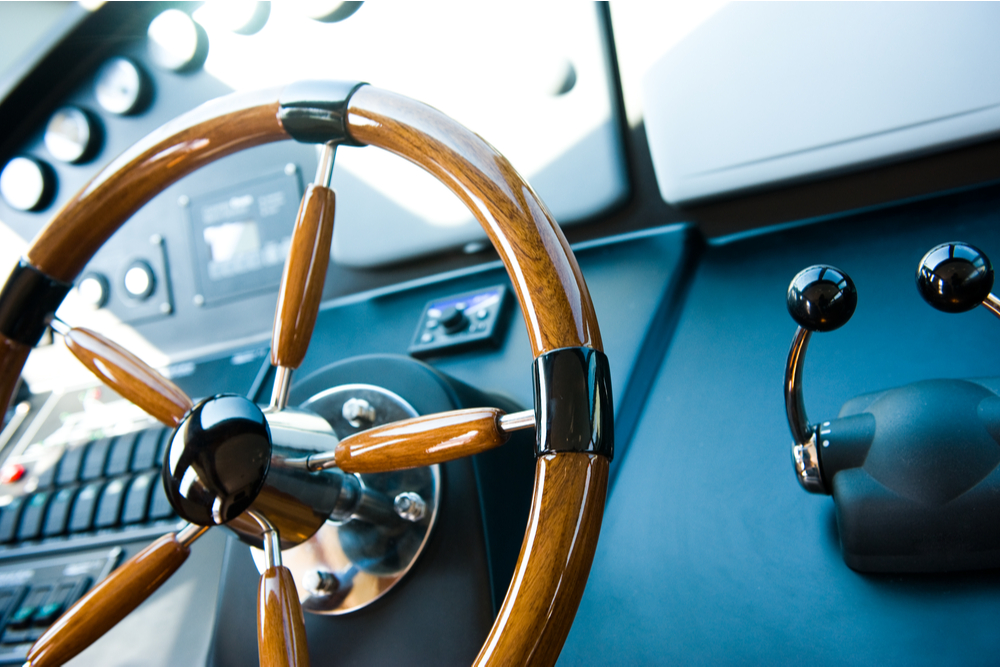 What Should You Do To Avoid Colliding With Another Boat 4 Marine Navigation