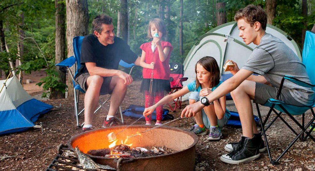 9 Of The Best Snacks For Camping 1 dad camping with kids
