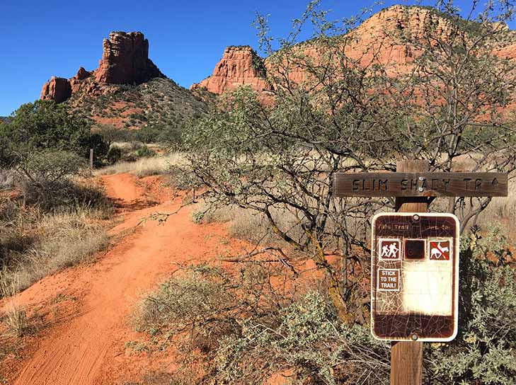 Sedona Weekend Guide For Outdoor Enthusiasts 12 slim shady trail head