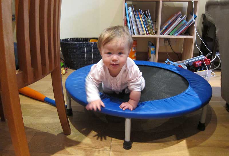 toddlers-on-trampolines-is-it-safe