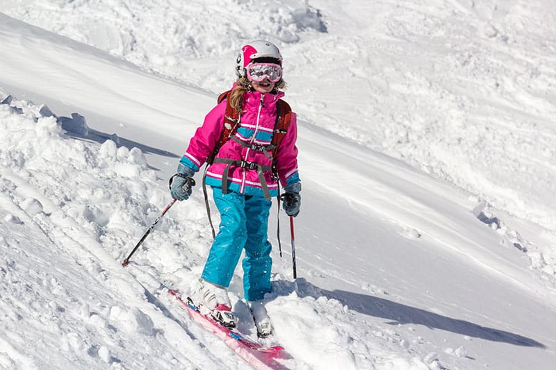 little girl skiing