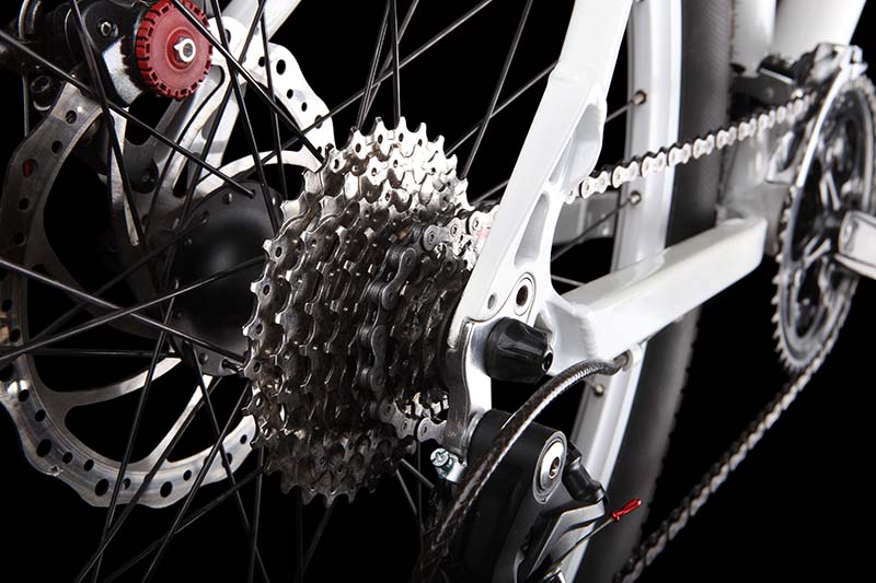 Bike Gears Explained: Guide For New Cyclists 1 bike gears closeup