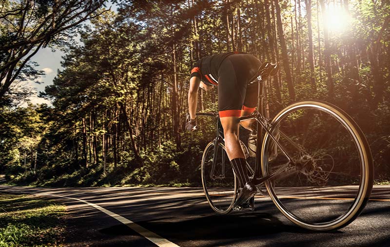 How Much Do Road Bikes Weigh? 1 man on road bike